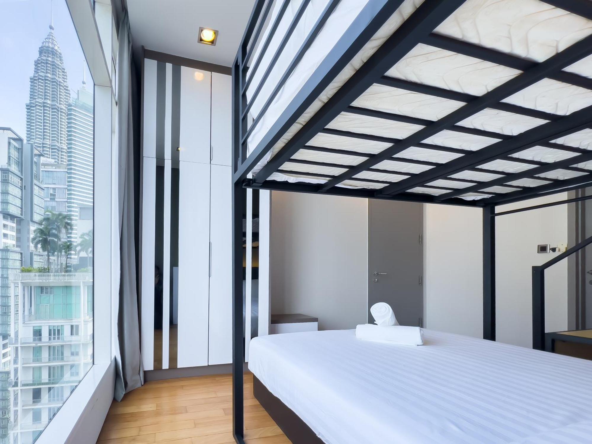 Soho Suites Klcc By Guesthouse Kuala Lumpur Exteriör bild