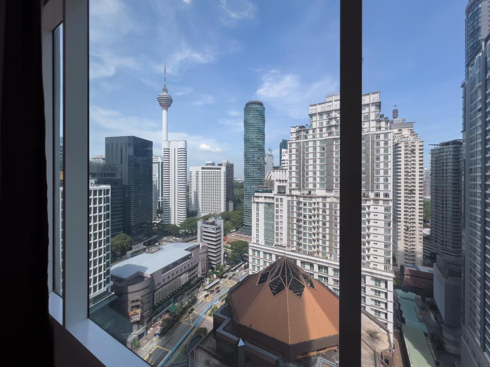 Soho Suites Klcc By Guesthouse Kuala Lumpur Exteriör bild